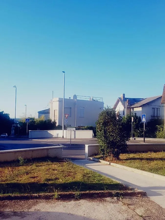 City Apar. Ksenija location